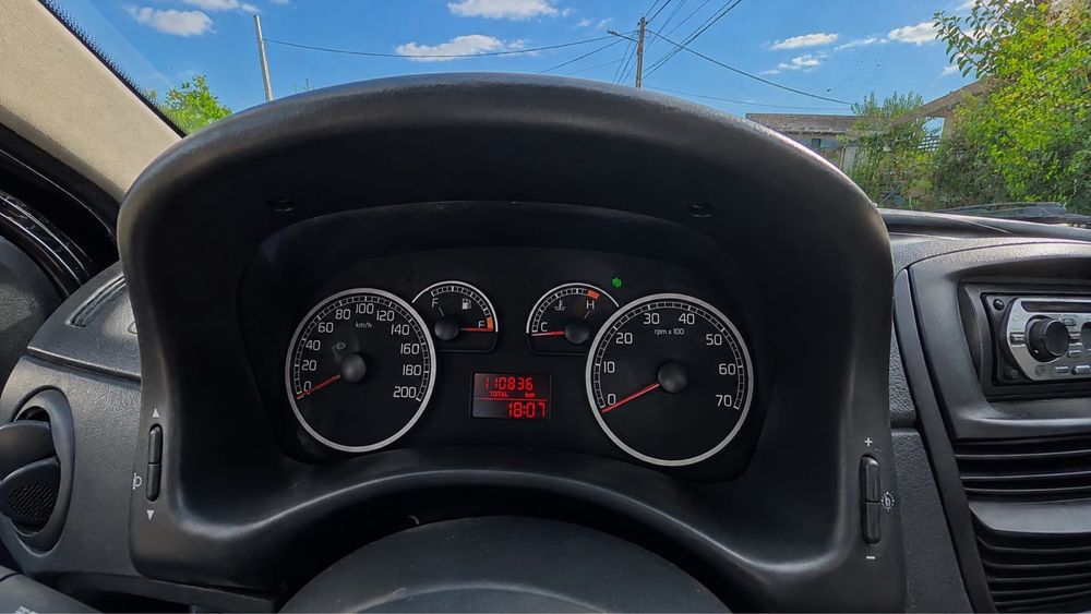 Fiat Punto 2008 – 1.2 Benzină – 110.836 km – Unic Proprietar