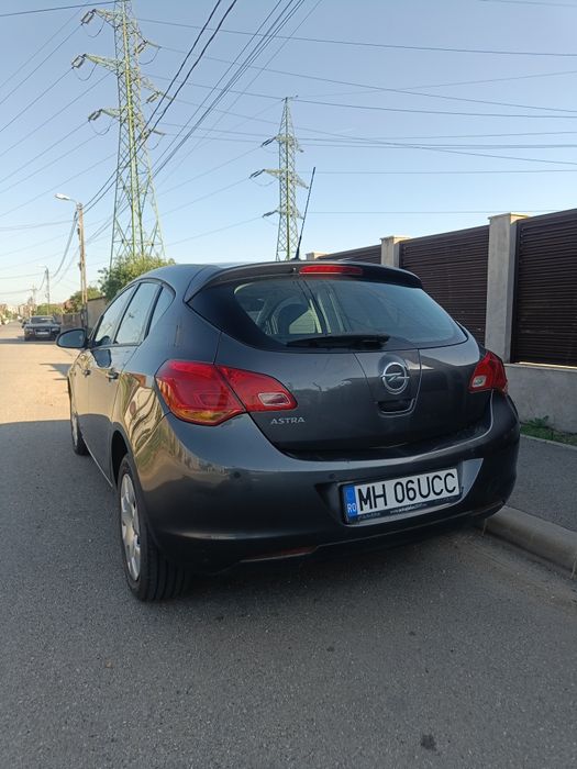 Vand Opel Astra J 2012