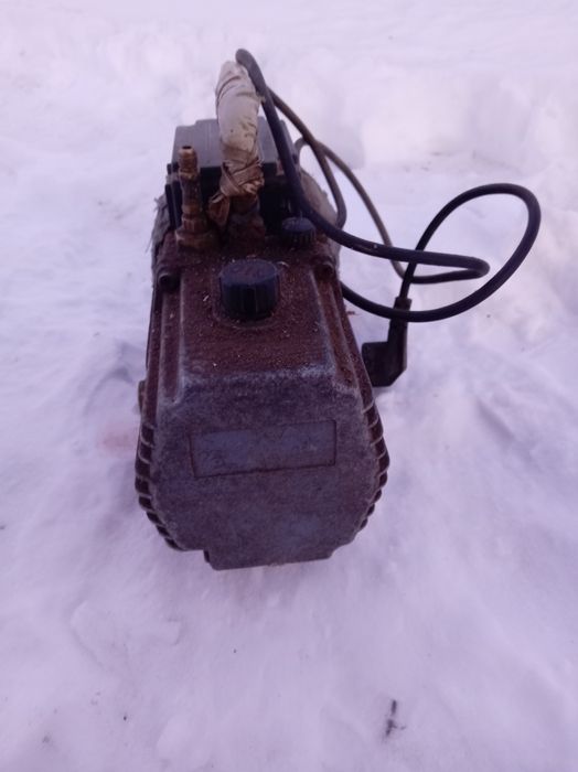 Вакуум насос для холодильника