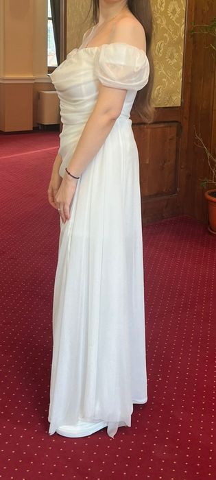 Rochie alba mireasa