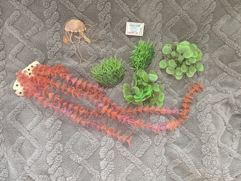 Продаю аквариум на 200л