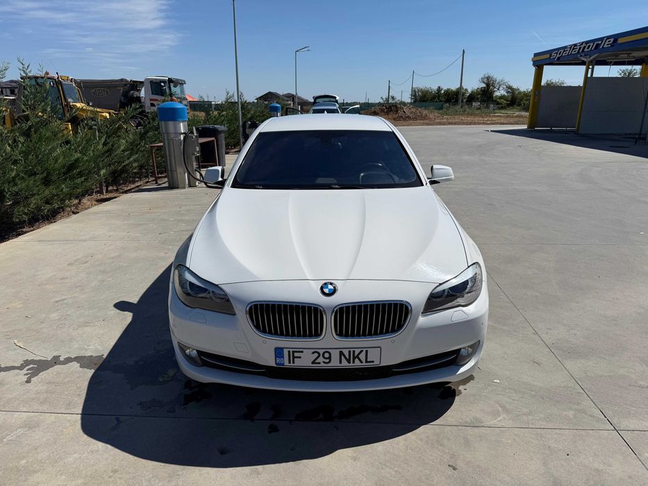 BMW Seria 5 528i f10