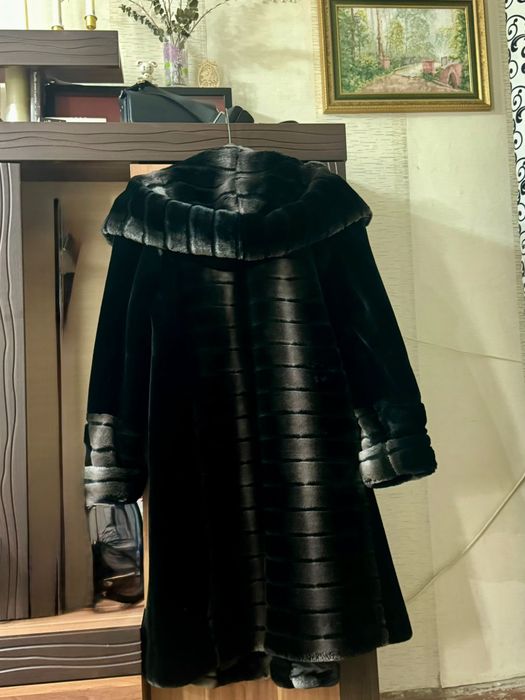 Продам Шуба 2XXL