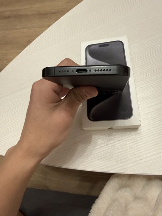 iPhone 15 Pro Max 256 gb Black Titanium