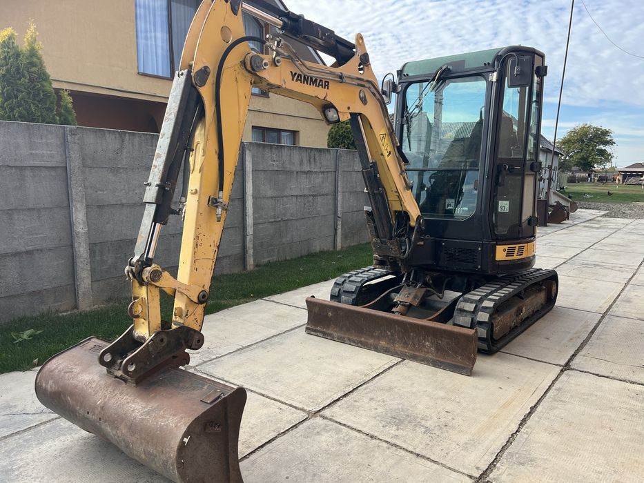 Miniexcavator yanmar vio 33