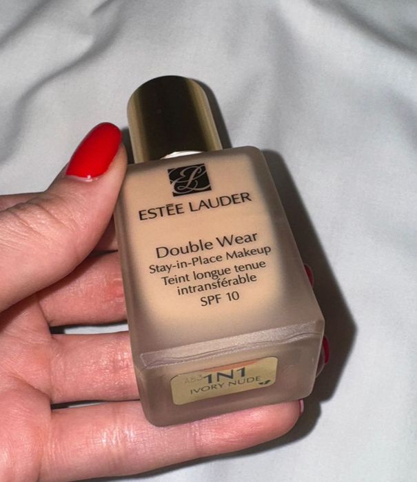 Estée Lauder Double Wear Stay-in-Place фондьотен