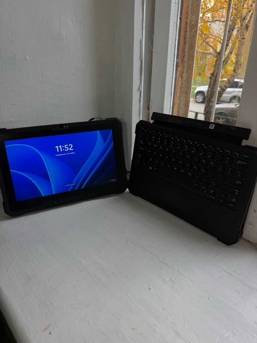 Dell Latitude 7220 — Core i5 8 / 8 ГБ / SSD 256 ГБ