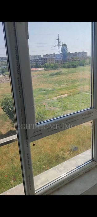 Продава се Тристаен апартамент в Пловдив, Христо Смирненски - 76 кв.м за 1369 €/кв.м - Снимка #4