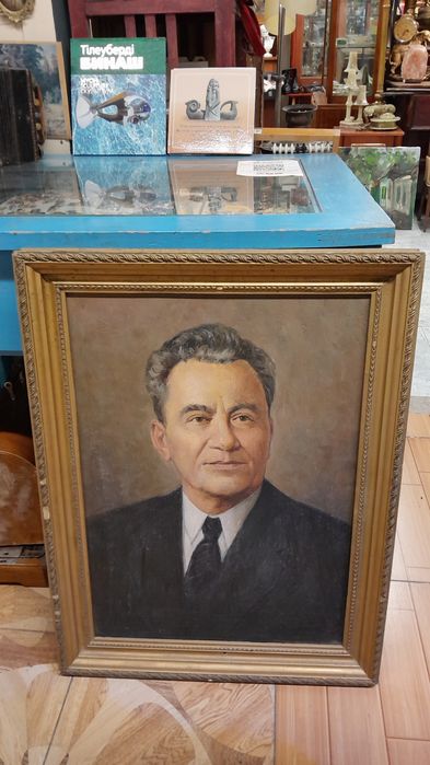 Картины в ассортименте. Винтаж.