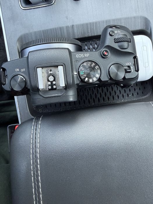 Canon EOS RP Mirrorless
