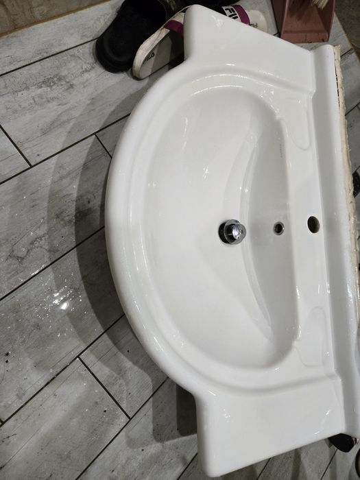Мивка за баня,тоалетна
