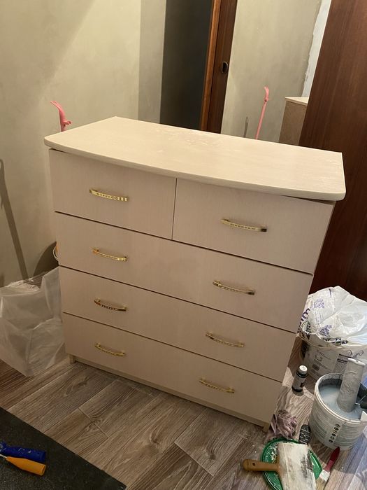 Продам шкаф и комод