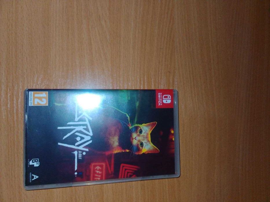 Продавам Nintendo Switch Lite