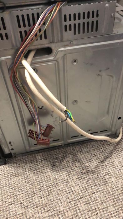 Vand cuptor cu plita electrica