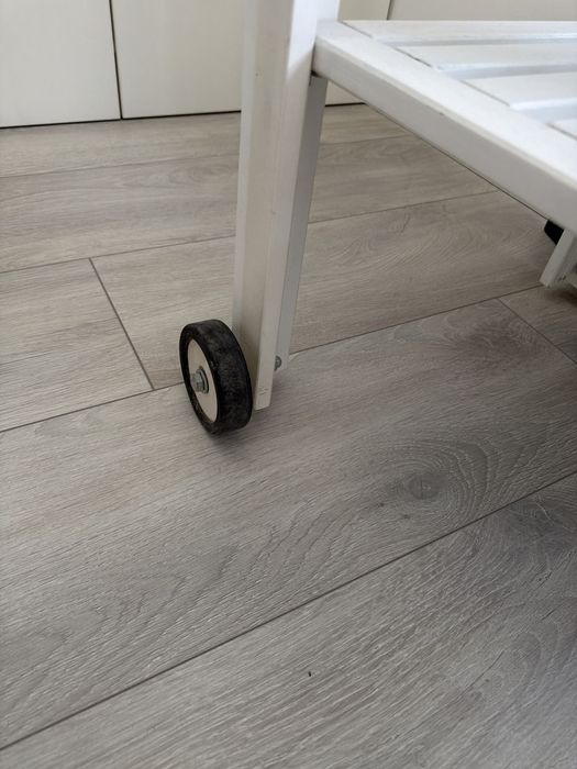 Gratar nou, nefolosit