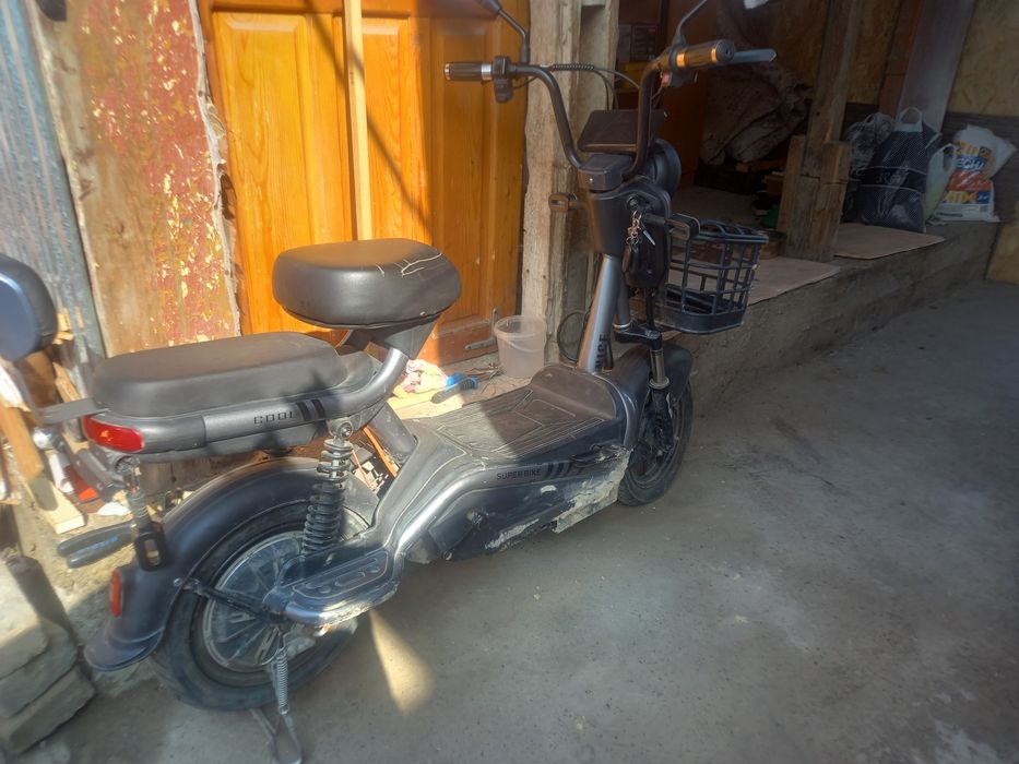 Продам электро велик срочно