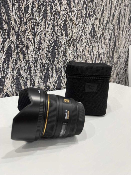 Объектив EX SIGMA 50 mm.