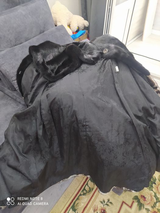 Продам Норковую шубу