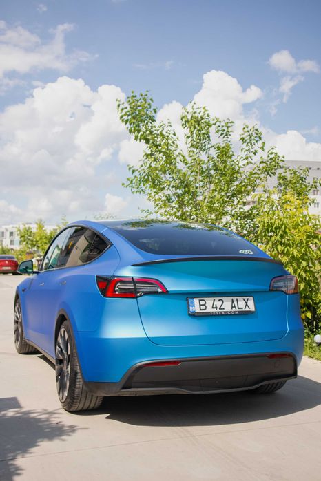 Tesla Model Y Performance MY 2024