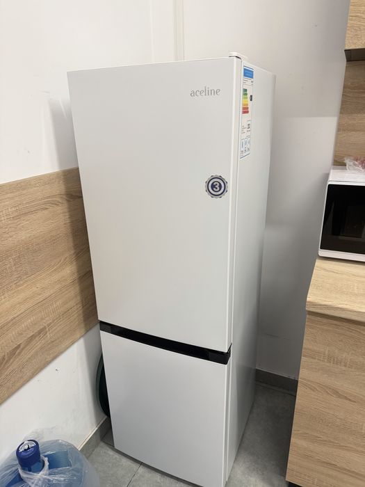 Холодильник acceline
