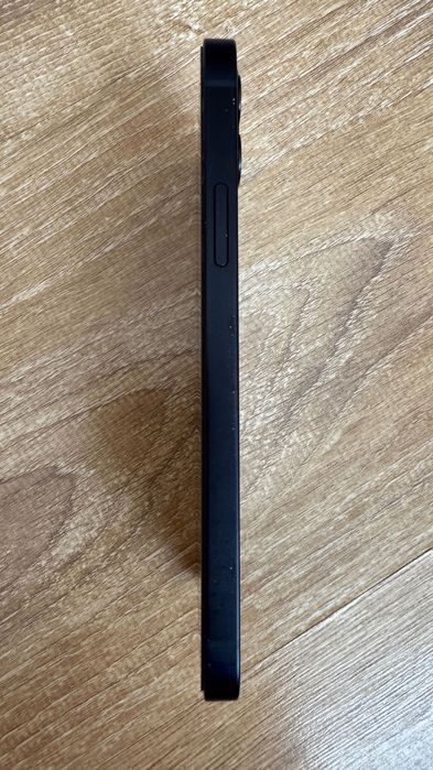iPhone 12  128 ГБ. б/у