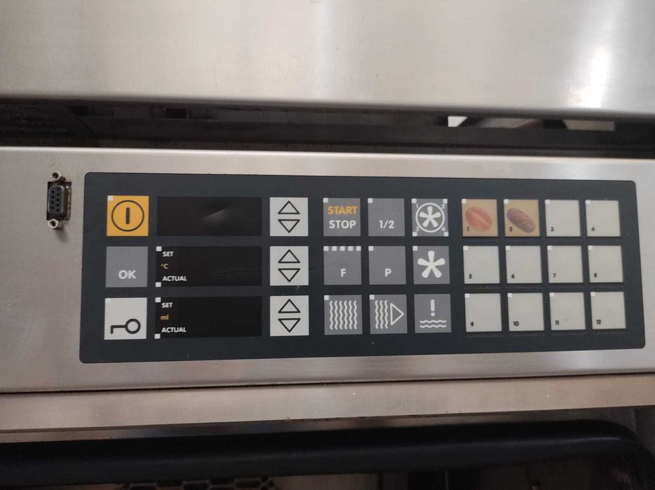 Cuptor Miwe Econo Patiserie Horeca  cu 6 tavite + loc depozitare