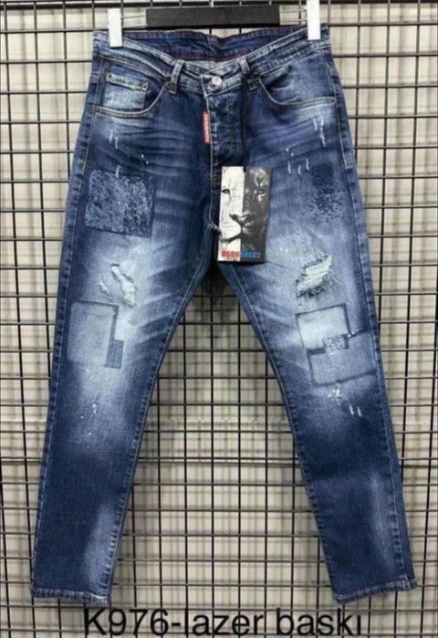 Blugi barbati diferite modele