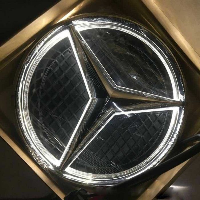 Emblema Logo Semn Led Iluminata Luminoasa  Mercedes A B C E CLA Class