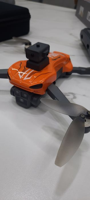 Прафисионален дрон