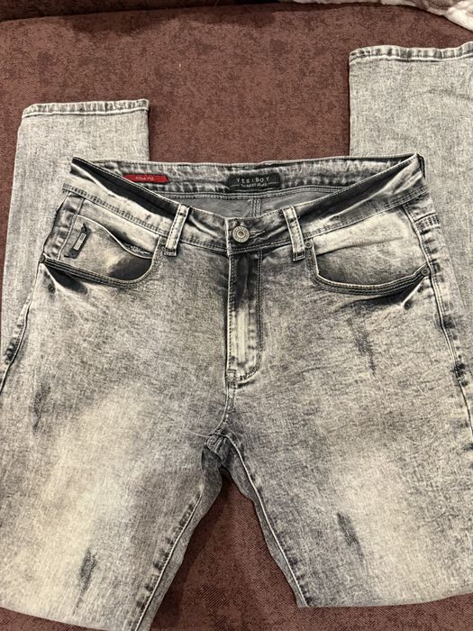 Мъжки дънкита