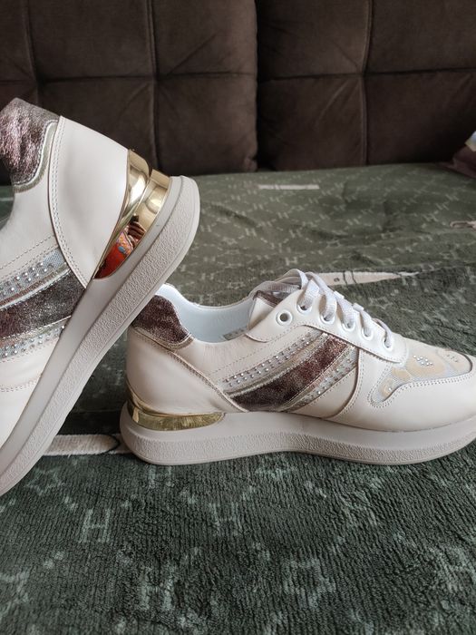 Летние кроссовки Турция рр37