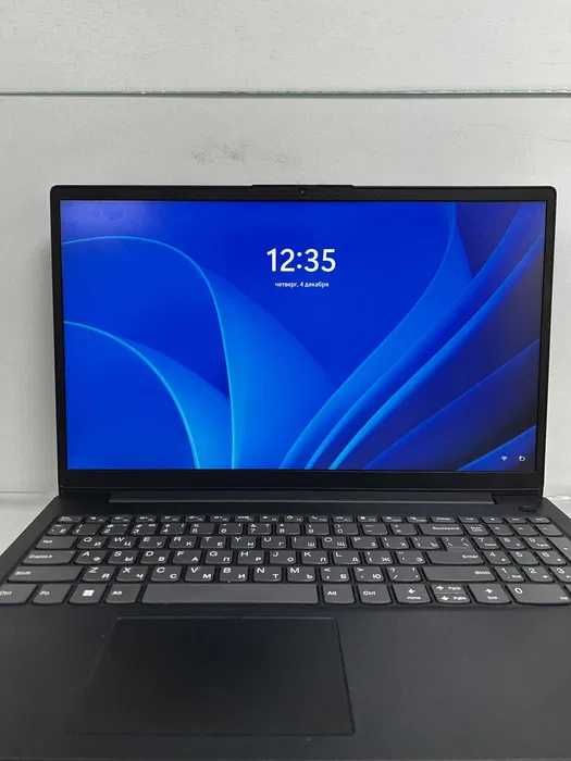 Ноутбук: Lenovo Intel Core i7-12