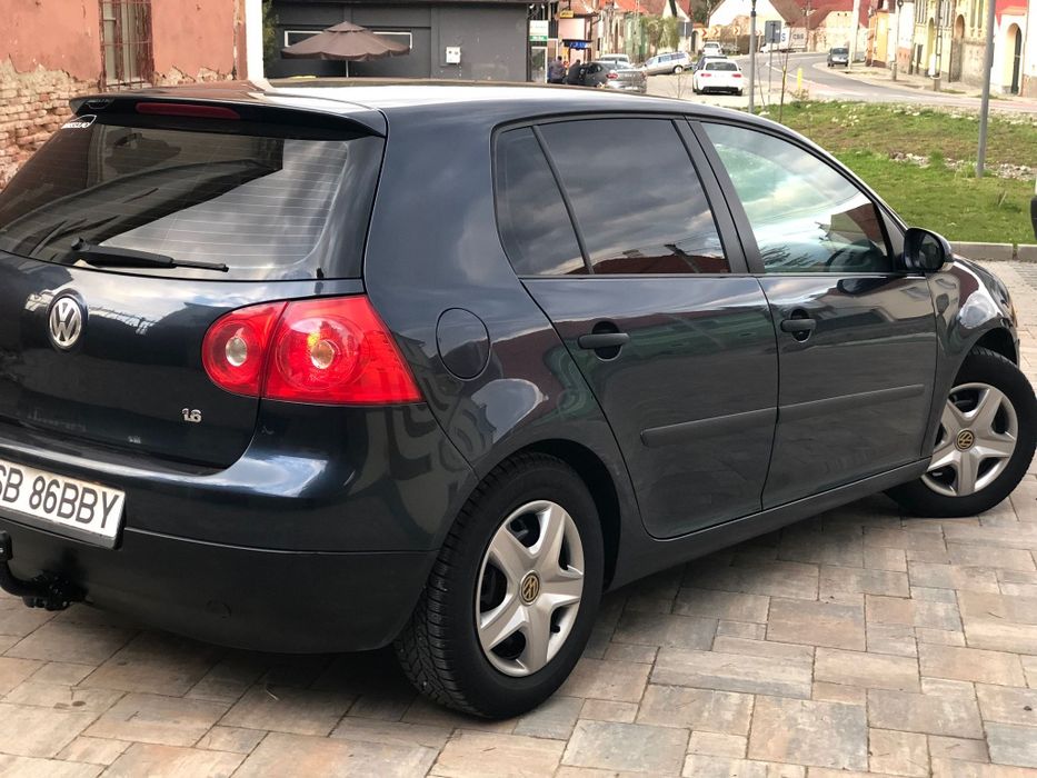 Volkswagen golf 5 1.6 benzina 2007. 190.000 km