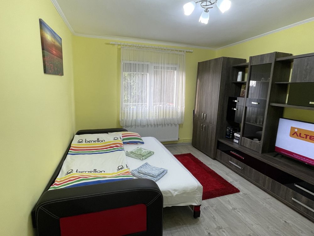 Vand Garsoniera Confort 1 Sighisoara • OLX.ro