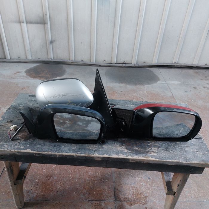 Зеркала на Subaru.