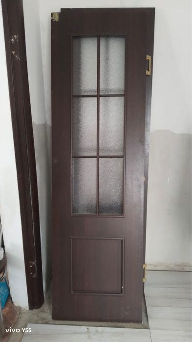 Продам двери Б/у.