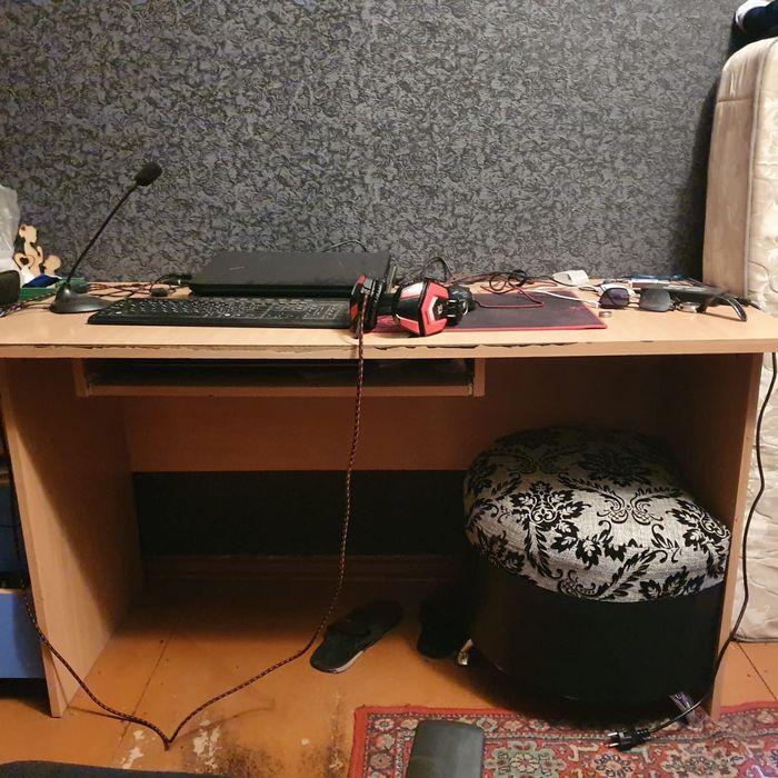 Продам кровать чердак.