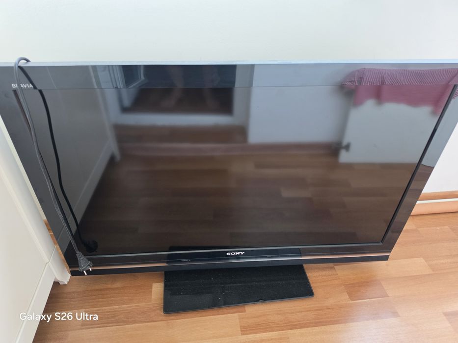 Sony Bravia 101 Cm