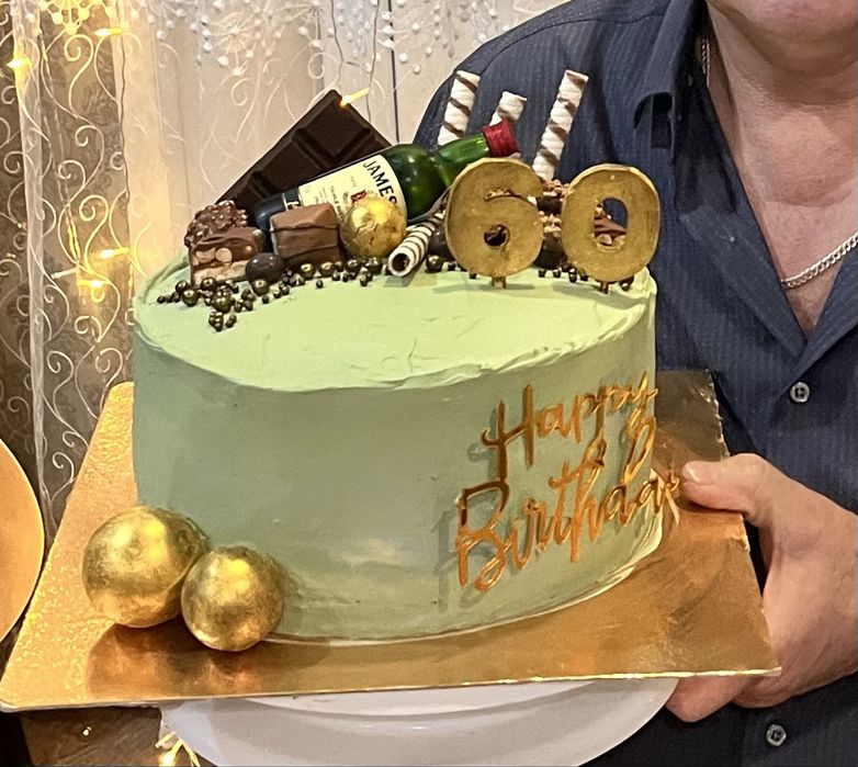 Торты на заказ..