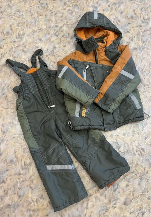 Косюм демисезонный комбинезон для мальчика теплые штаны и куртка