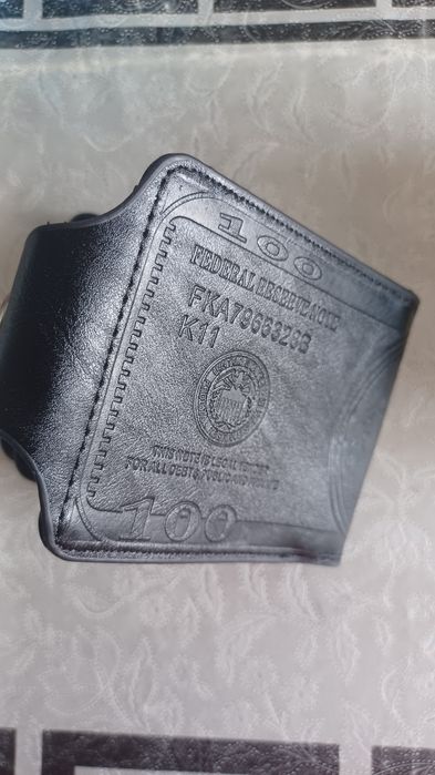 Portofel 100 dolari