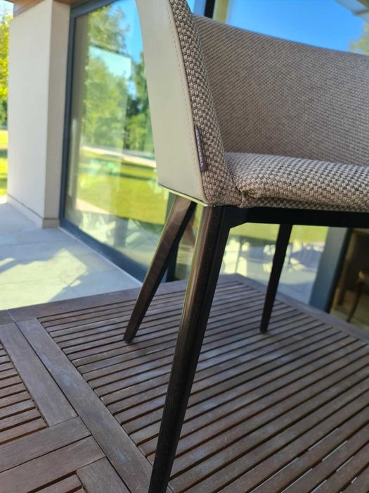 нов трапезен стол -