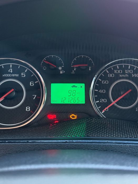Gentra sotiladi realni oladiganlarga narxi o’tib beriladi