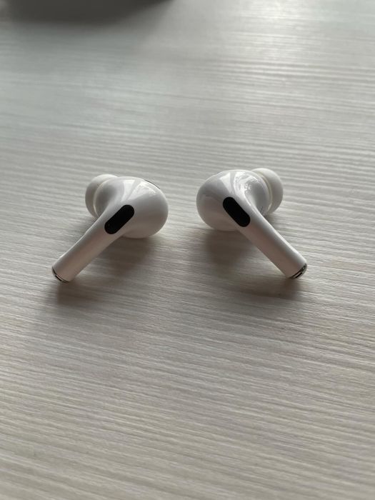 Apple AirPods Pro 2