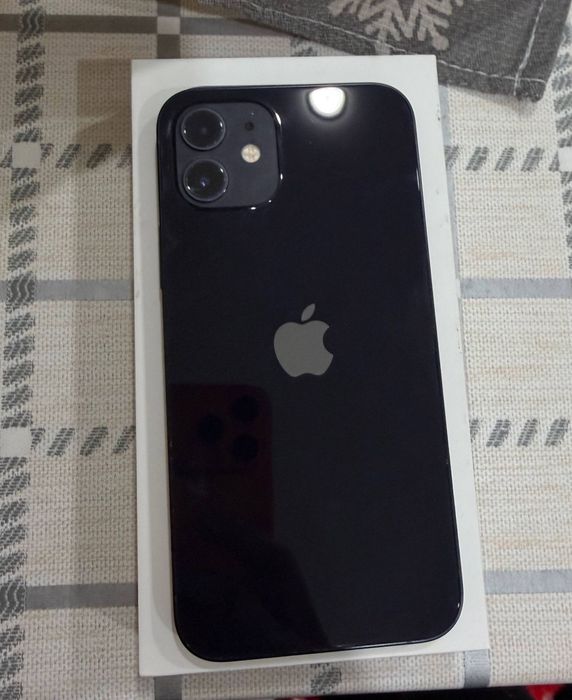 iPhone 12 - 128ГБ