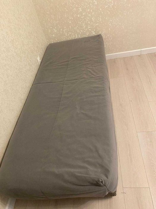 Бесплатно спальное место