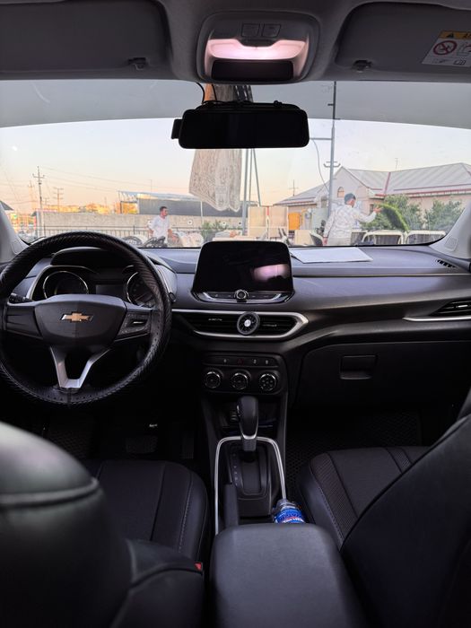 Chevrolet Tracker 2