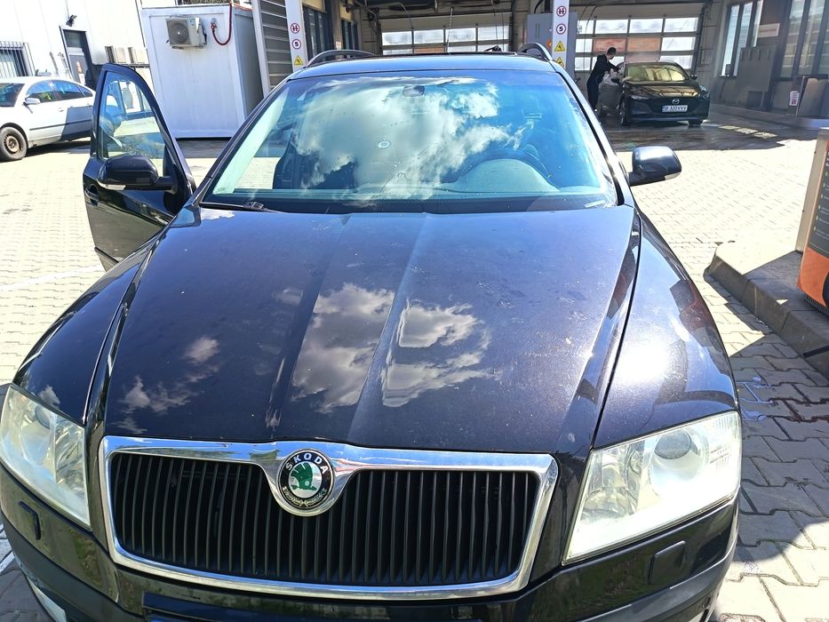 Skoda Octavia 1.8 opțiuni full  160cp