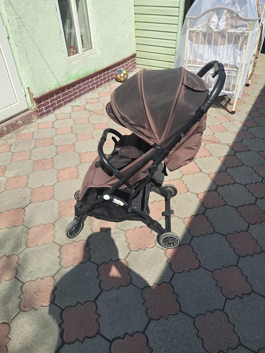 Коляска в хорошем состояний