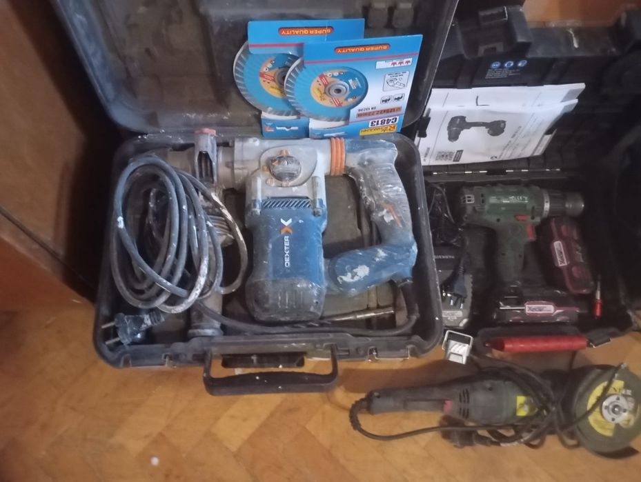 Bricolaj scule pt constructi